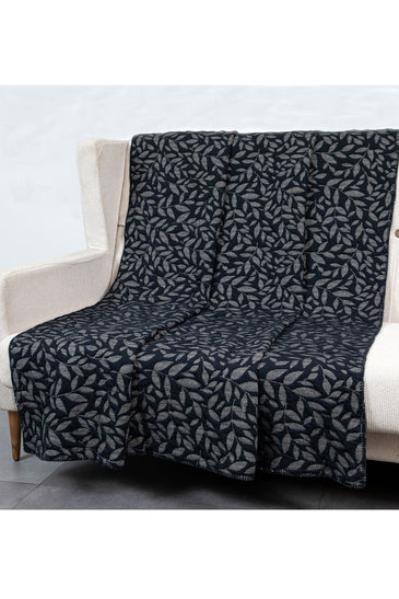 Knitted Decorative Quilted Blanket