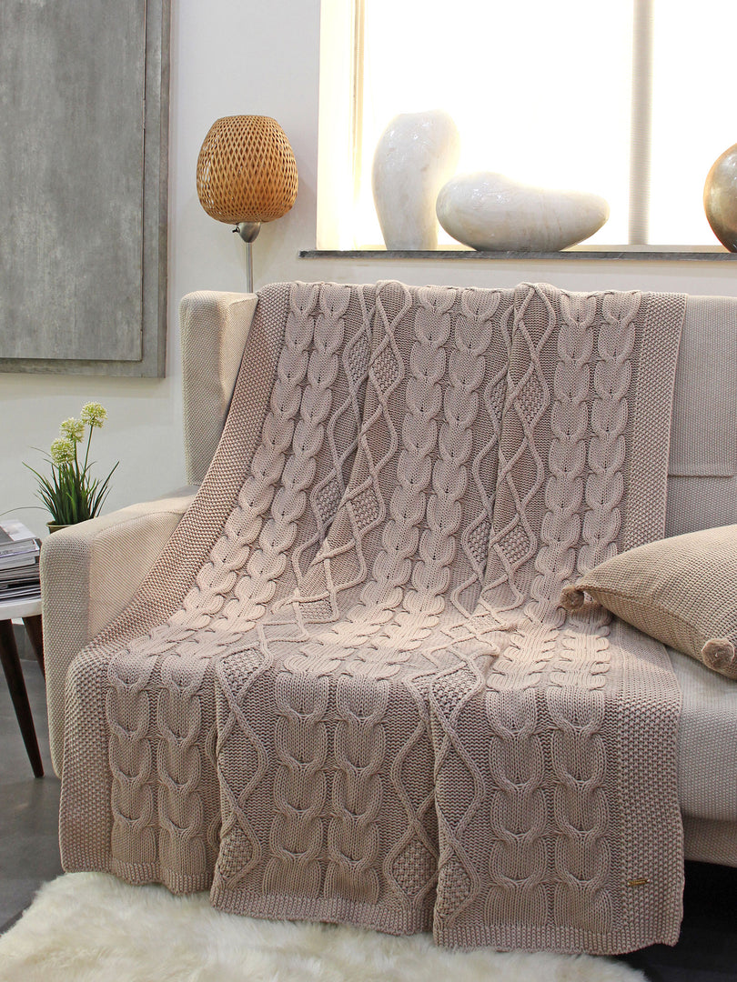 Knitted Beige Cable Texture Throw