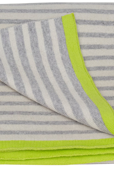 Kids Blanket With Cute Stripe Texture Pattern