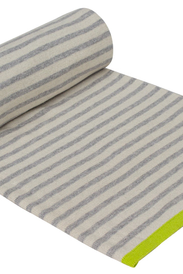 Kids Blanket With Cute Stripe Texture Pattern