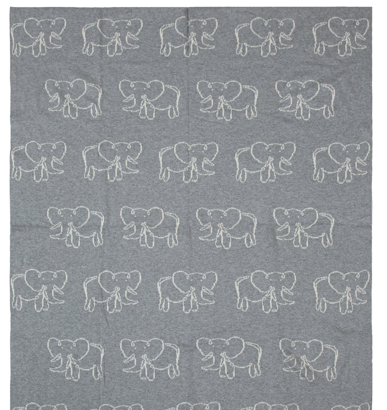Kids Blanket With Cute Elephant  Pattern
