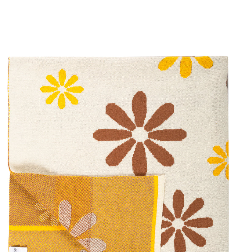 Kids Blanket With Cute Flower Pattern