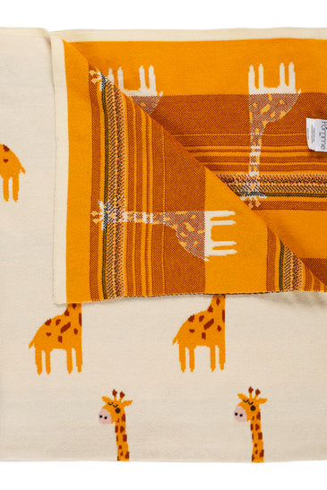 Kids Blanket With Cute Giraffe Pattern