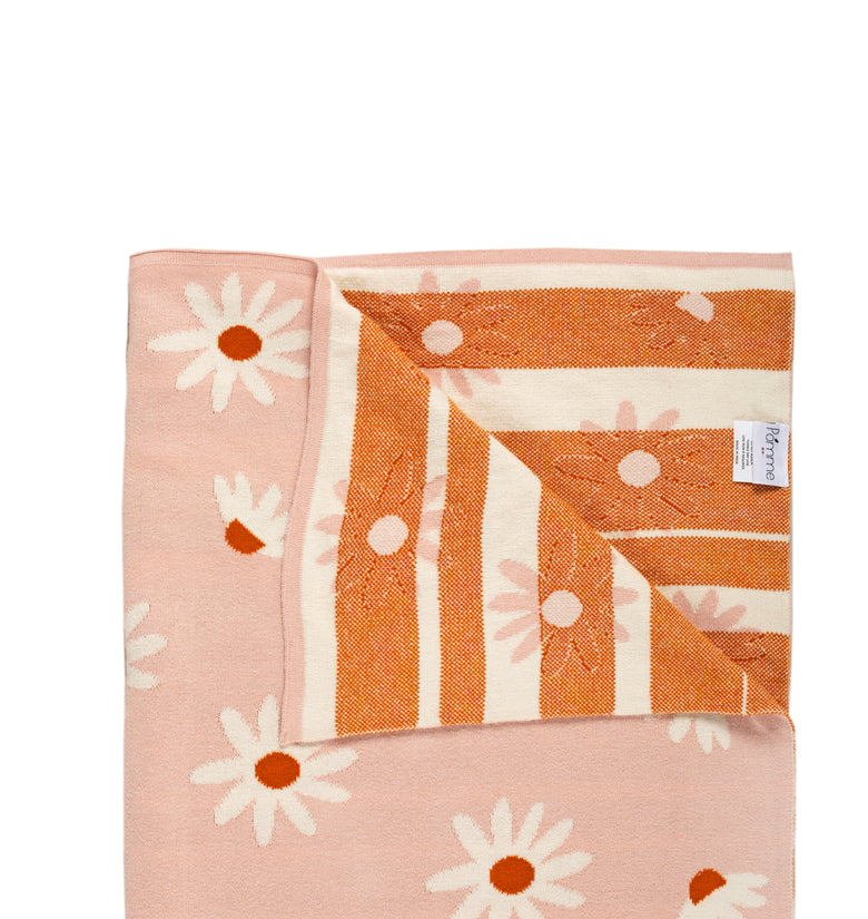 Kids Blanket With Cute Flower Pattern