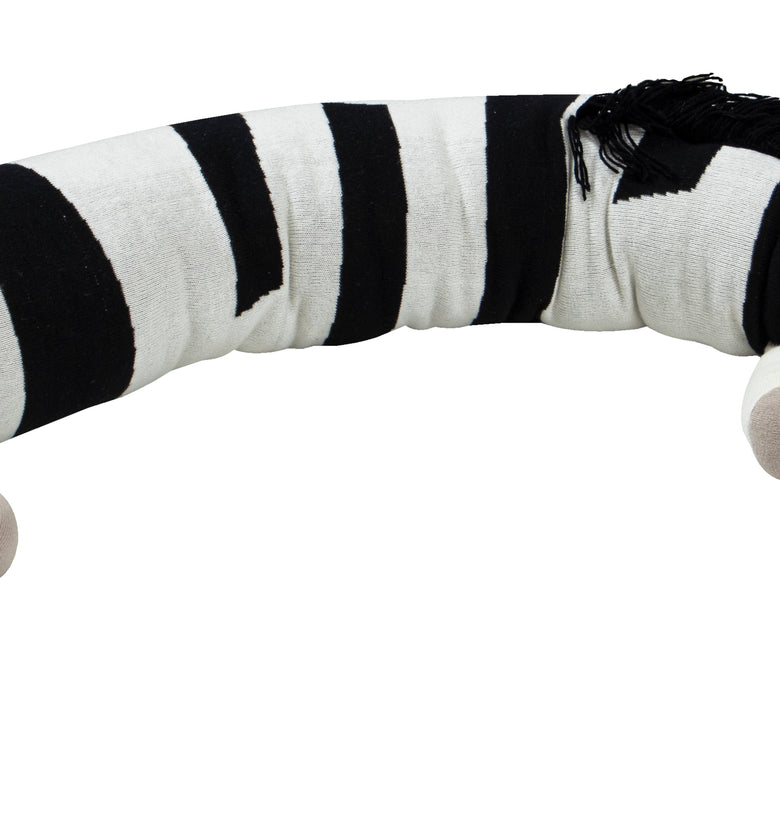 Knitted ZEBRA BED BUMPER