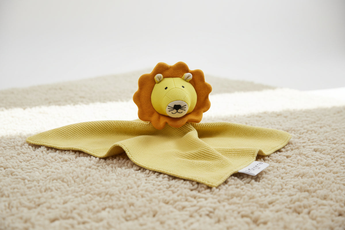 Pomme Cotton Knitted Lion Toy Cuddle Cloth (Aurora)