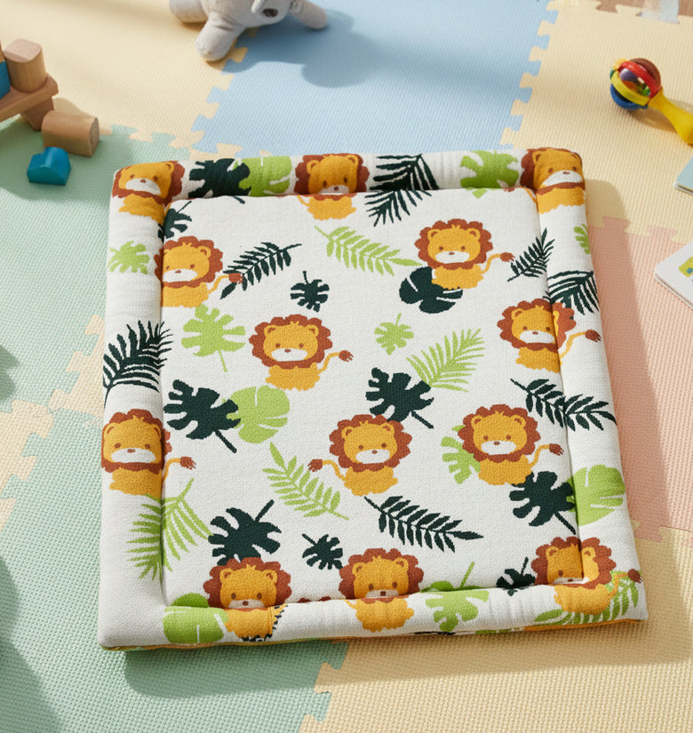 Pomme Knitted Cotton Lion-Themed Stuffed Playmat