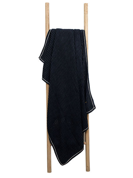 Pomme Cotton Knitted Chunky Waffle Throw (Navy Blue)
