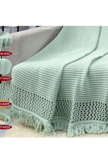 Knitted Green Texture Knit With Chunky Knit Throw