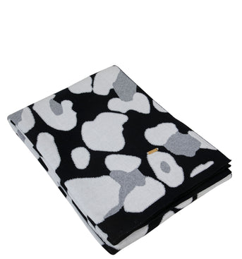 Knitted Lepard Print Grey Mix Throw