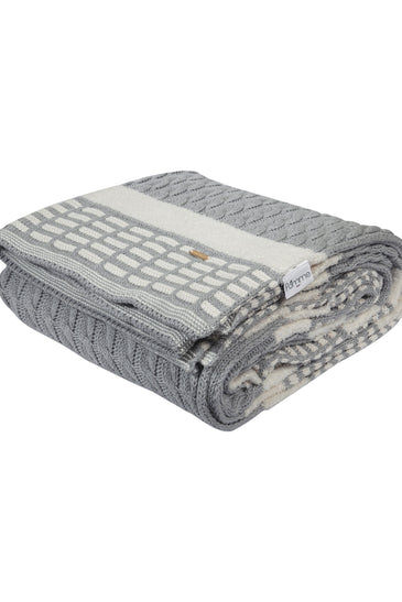 Knitted Cable With Chnille Stripe Texture Knit Luxry Throw