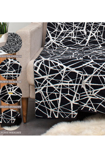 Knitted Scattered Pattern Throw