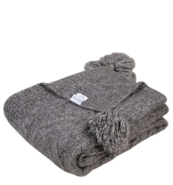 Knitted TEXTURE Knit throw Brown with tassels