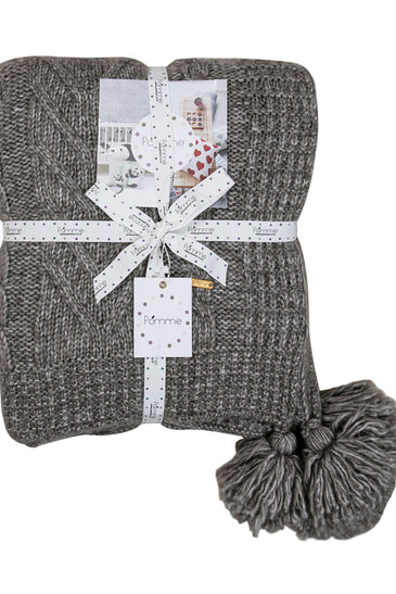 Knitted TEXTURE Knit throw Brown with tassels