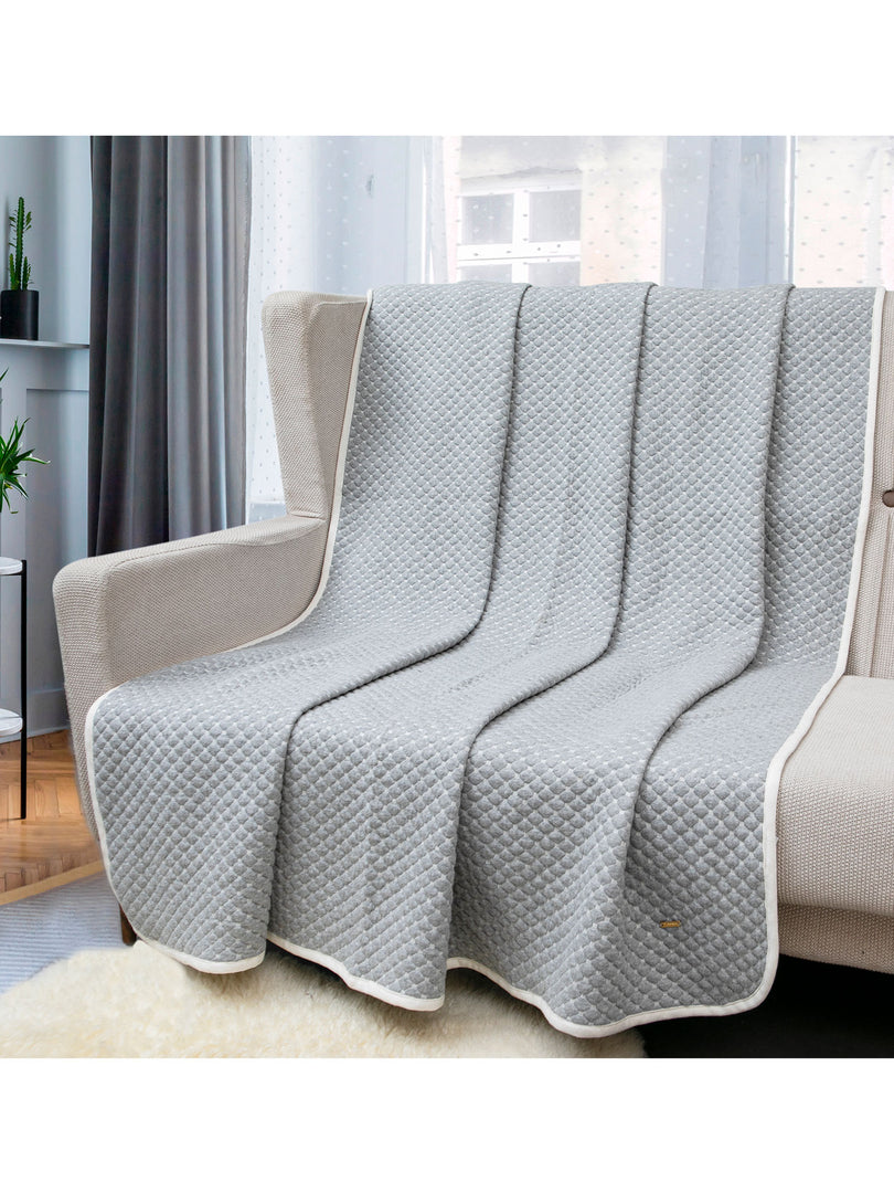 Knitted Grey Melange With Ivory 3D Quilted Throw