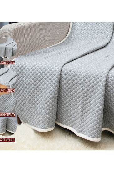 Knitted Grey Melange With Ivory 3D Quilted Throw