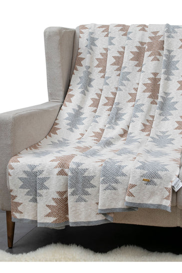 Knitted Grey Tanin AZTEC Throw