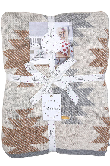 Knitted Grey Tanin AZTEC Throw