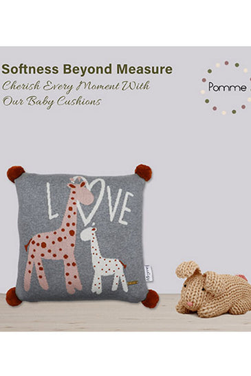 Love Giraffe Pattern Knitted Baby Cushion Cover